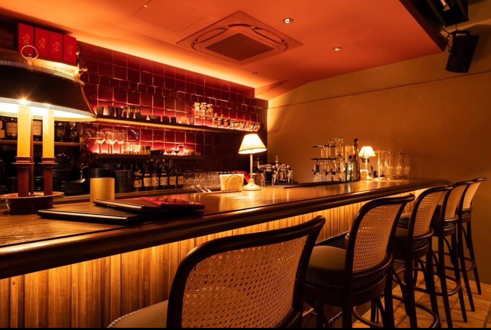 Socio カラオケ ラウンジBAR 店内写真